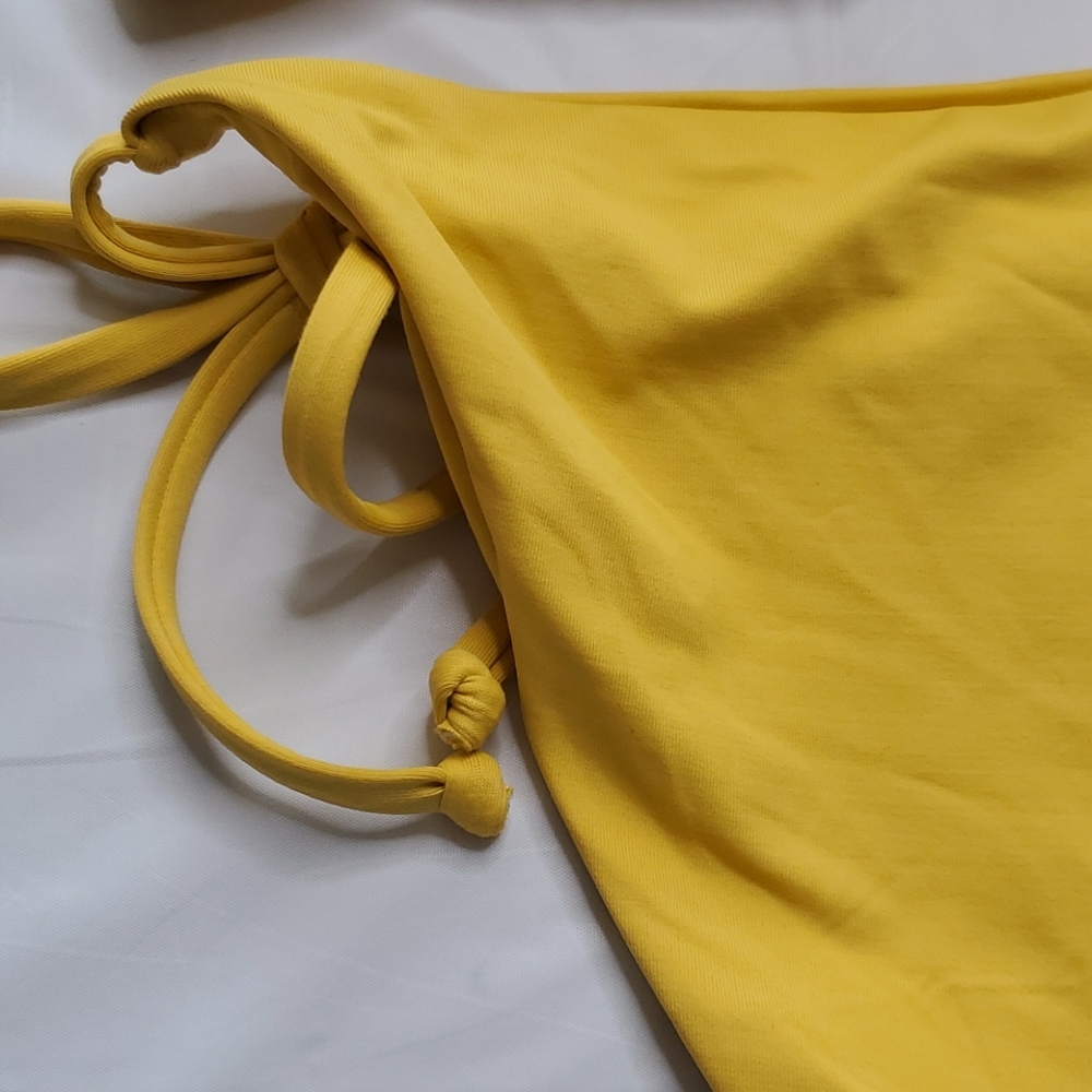 Becca 2 piece bikini NWT. golden yellow size S - Picture 6 of 9